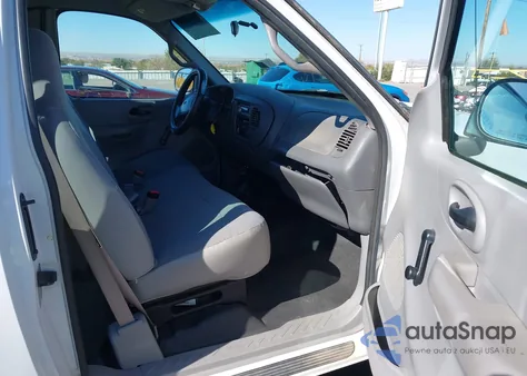 2000 Ford F-150 Lariat/Work Series/Xl/Xlt из США, поврежденный, VIN 1FTRX18W0YKA42198